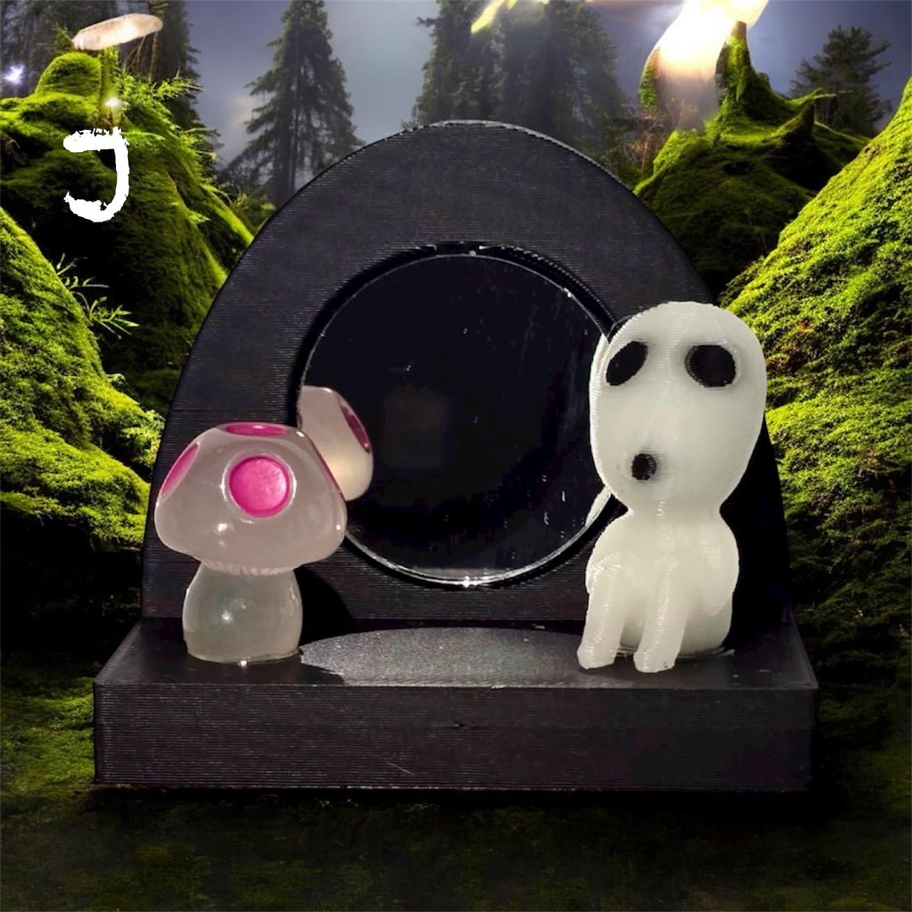 Jumping Spider Mirror Ledge | Spider Enclosure Decor | Terrarium Accessory