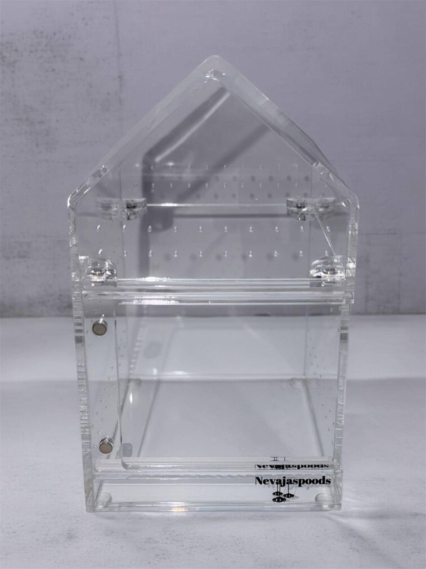 Nevajaspoods 4x4 Adjustable Jumping Spider Enclosure | Expands Up to 9 Inches Tall | Arboreal Spider Habitat