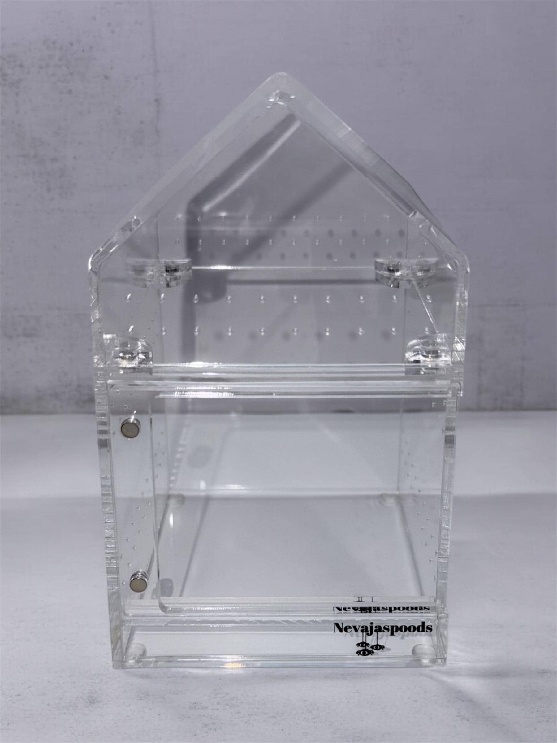 Nevajaspoods 4x4 Adjustable Jumping Spider Enclosure | Expands Up to 9 Inches Tall | Arboreal Spider Habitat