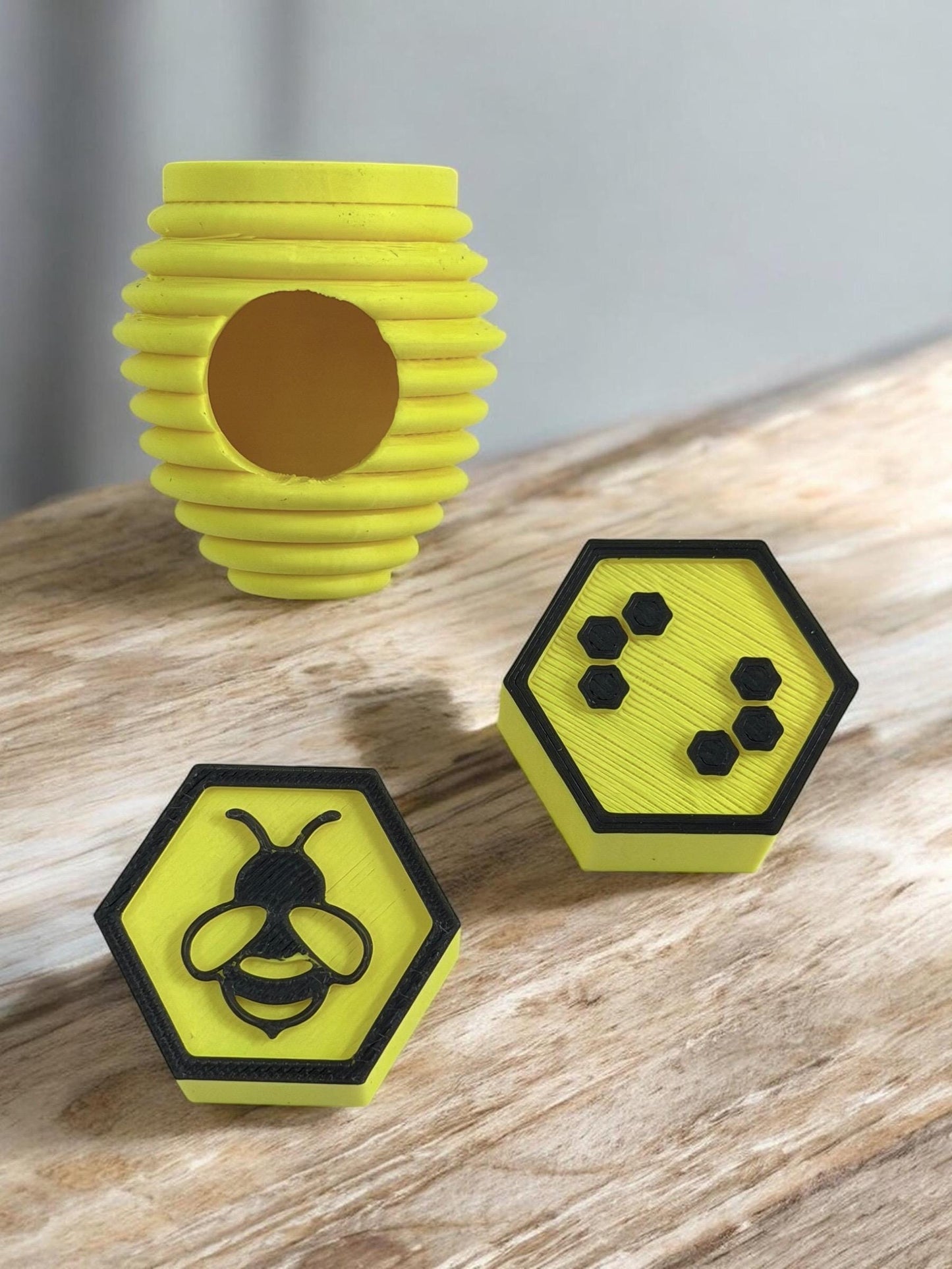 Bee Decor Set for Jumping Spider | Spider Hide & Ledges | Jumping Spider Enclosure Accessories
