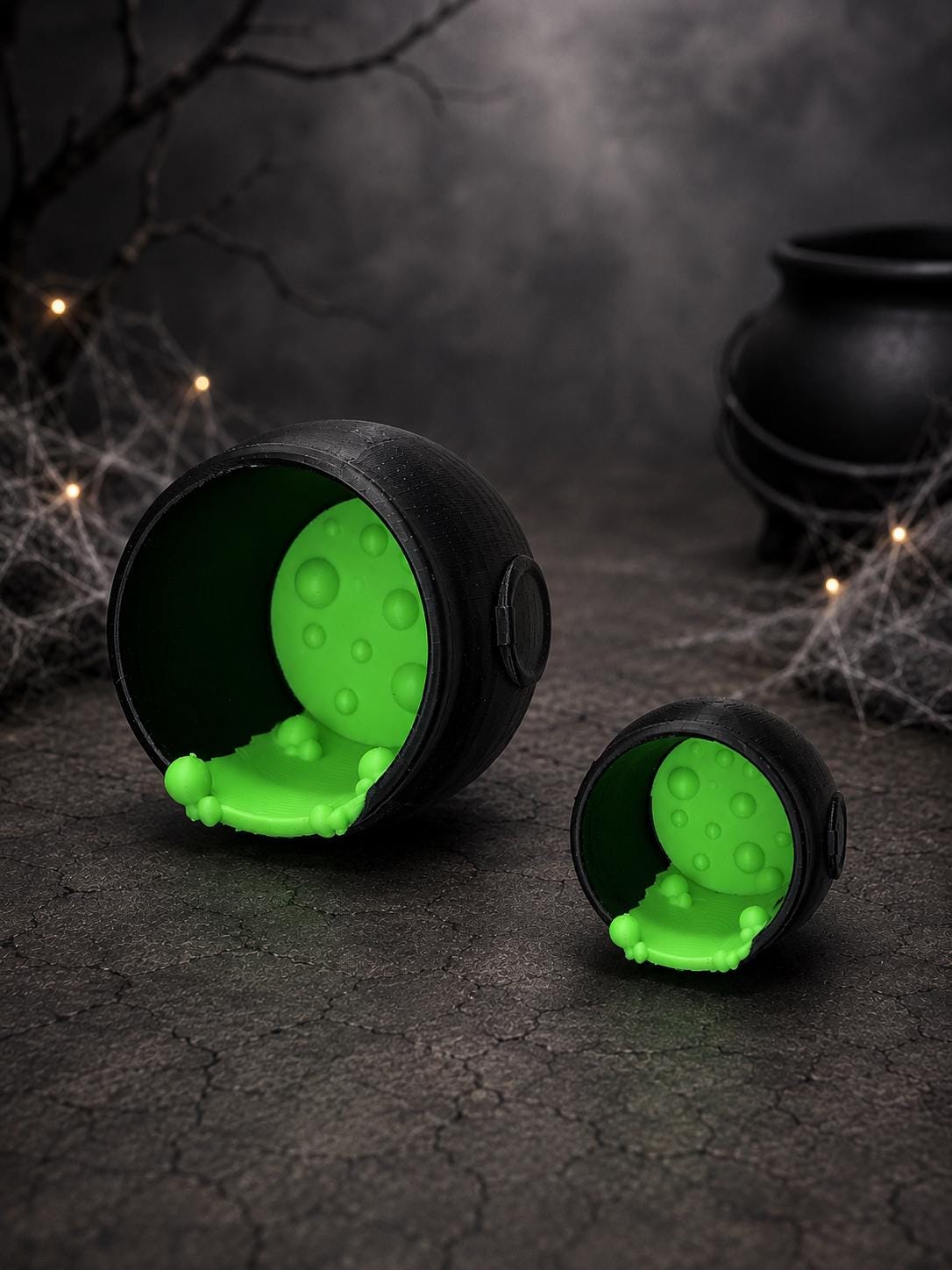 Cauldron Hide | Jumping Spider Enclosure Decor