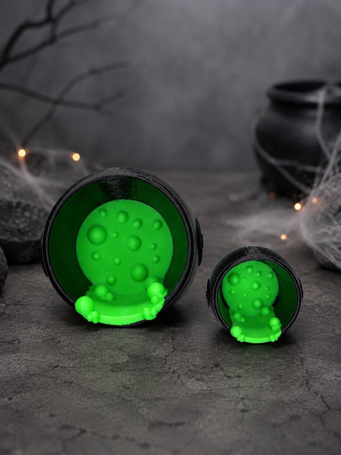 Cauldron Hide | Jumping Spider Enclosure Decor