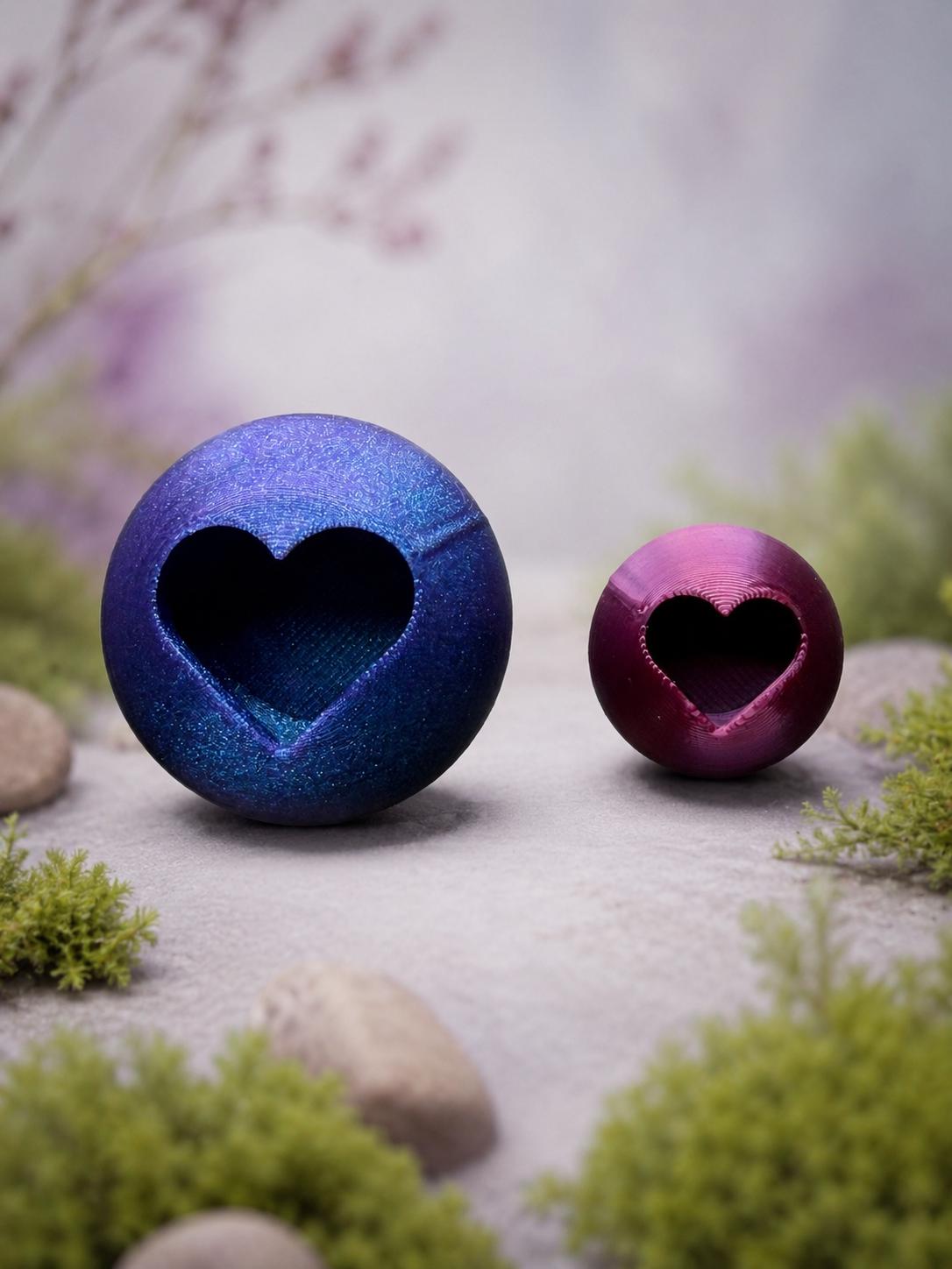 Heart Ball Hide | Jumping Spider Enclosure Decor