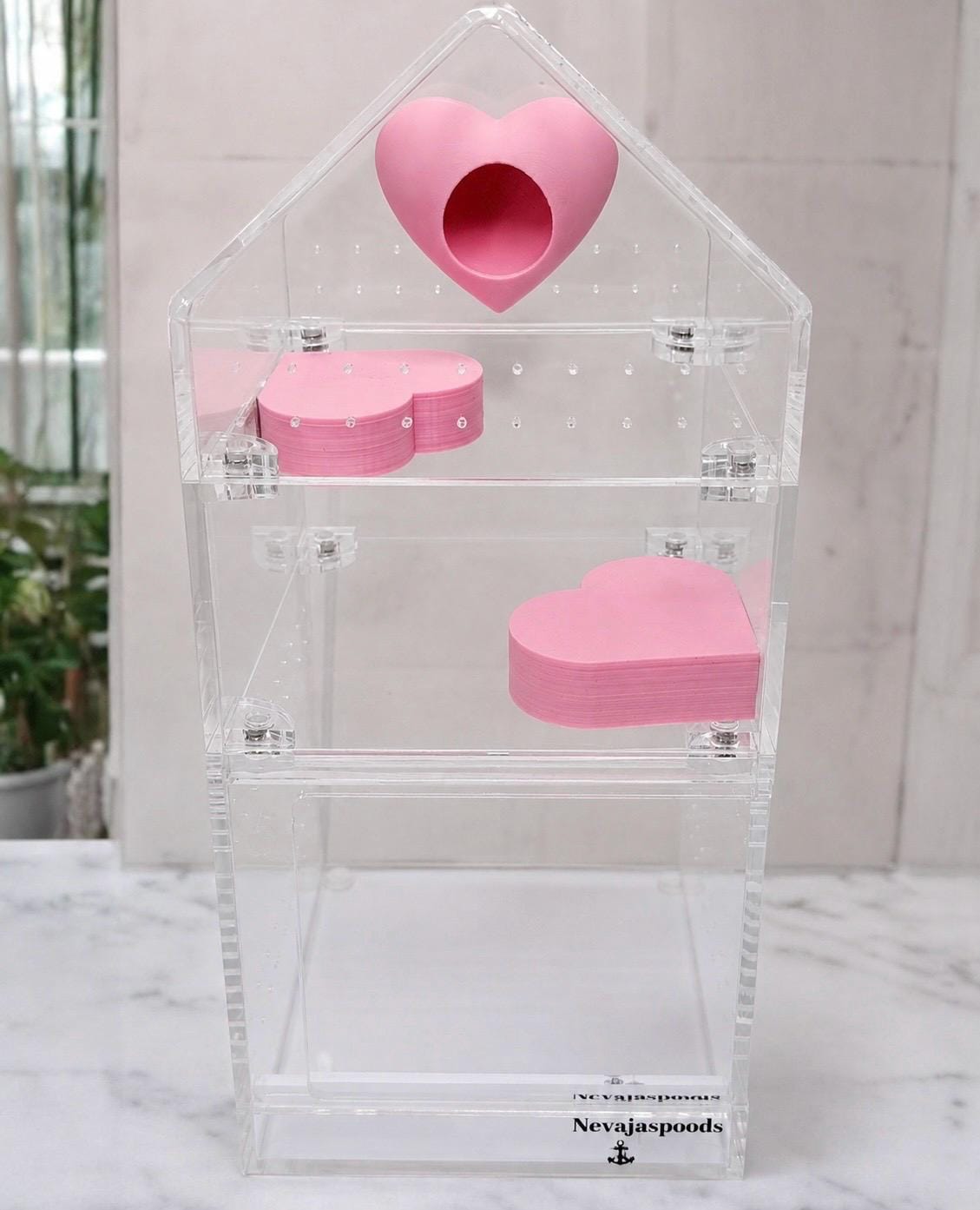 Heart Hide | Jumping Spider Enclosure Decor